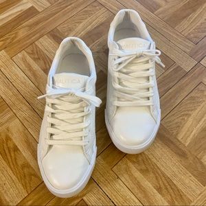 Nautica Dulcie Lace Up Sneaker